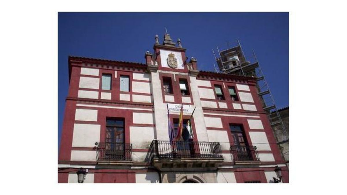 Ayuntamiento de Torrejoncillo.