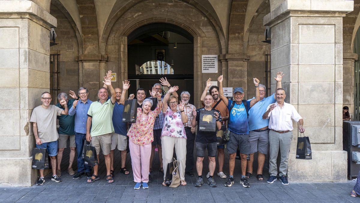 Participants en la trobada d’Ignasis i Ingàsies, ahir al migdia; no hi eren tots