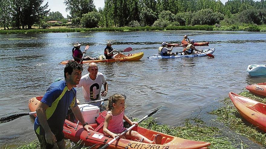 El Ayuntamiento de Coria prepara ya el descenso en el río Alagón