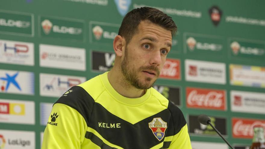 Manuel Sánchez, en la sala de Prensa del Martínez Valero