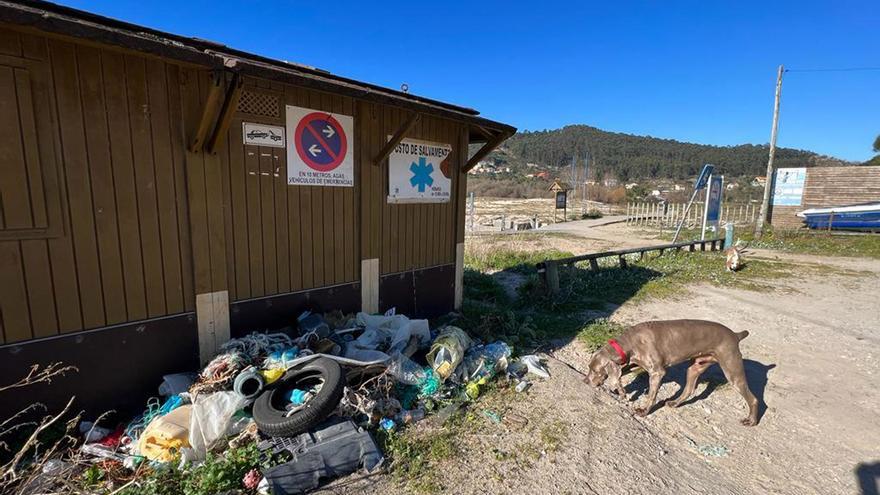 El Concello de Cangas anima a usar el Punto Limpo para los residuos reciclables y acabar con vertederos improvisados