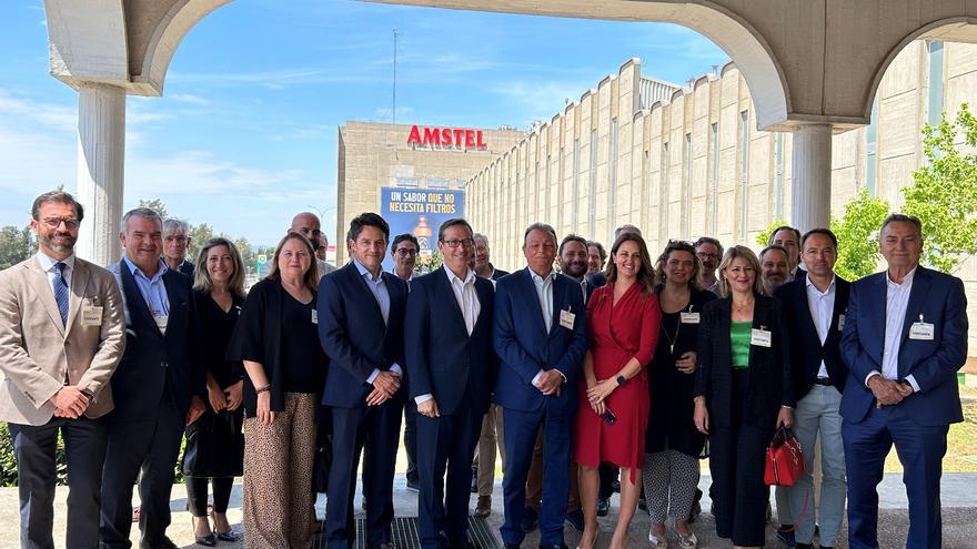 El consejo asesor de la CEV visita la fábrica de HEINEKEN en Quart de Poblet