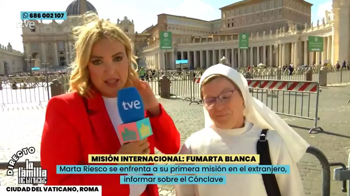 Rebelión interna en RTVE por 'La familia de la tele': "Perjudica la imagen de la cadena y merma nuestra credibilidad"