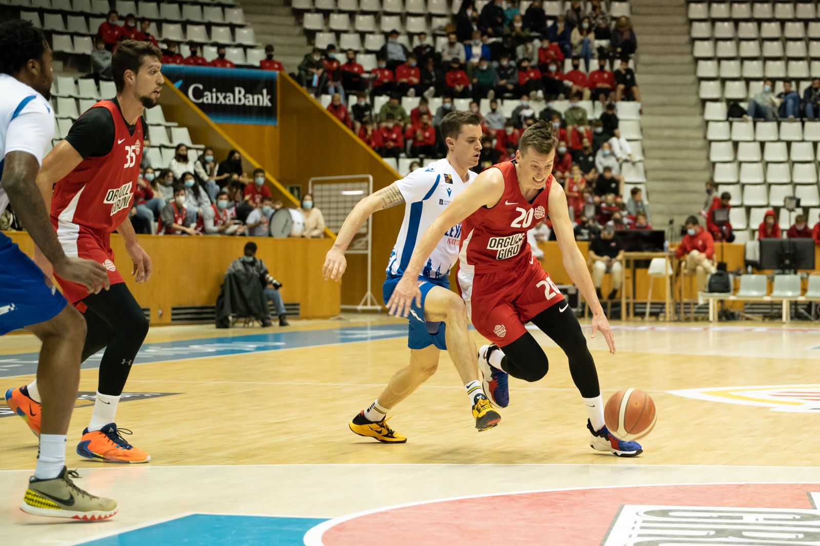 El Bàsquet Girona no aixeca cap i suma la sisena desfeta seguida (68-80)