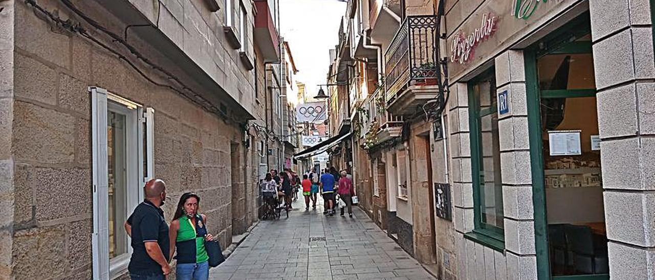 Las calles se visten con banderas olímpicas. |  // FDV