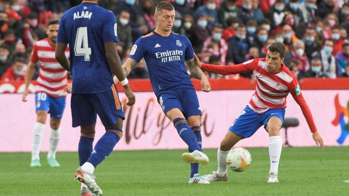 La curiosa obsesi n de Kroos con las botas blancas