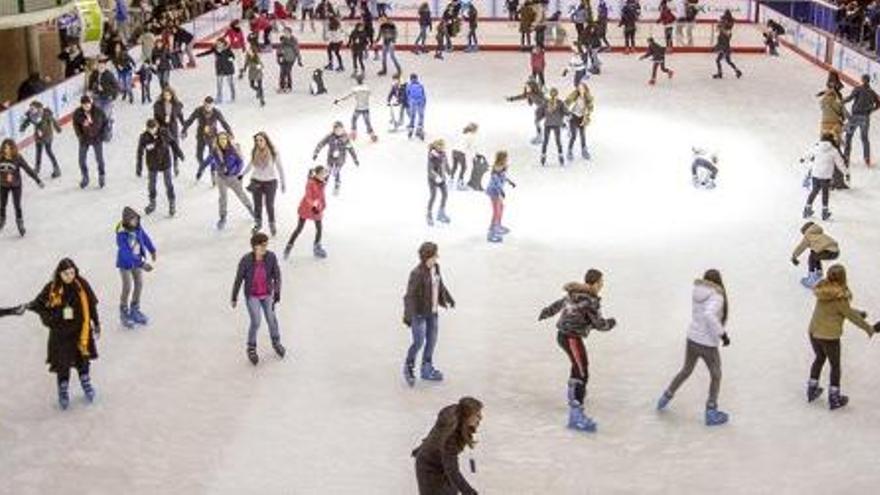 On patinar sobre gel a Girona aquestes festes
