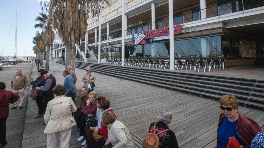 Ramírez compra los cines del Panoramis en Alicante y mantendrá el gimnasio y el &quot;Foster´s Hollywood&quot;