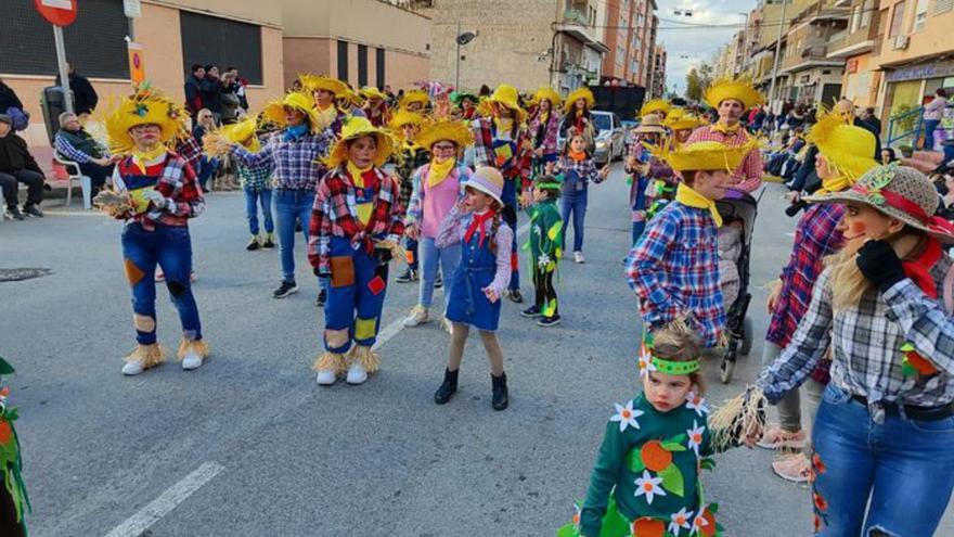 La escuela de educación infantil La Naranja da la bienvenida al Carnaval