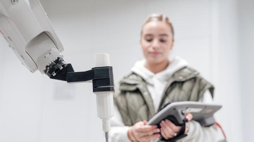 Arancha Manzanares, directora de la EPS de la Universidad CEU Fernando III: “No hay paro para los ingenieros. El futuro inmediato está en la ingeniería tecnológica”