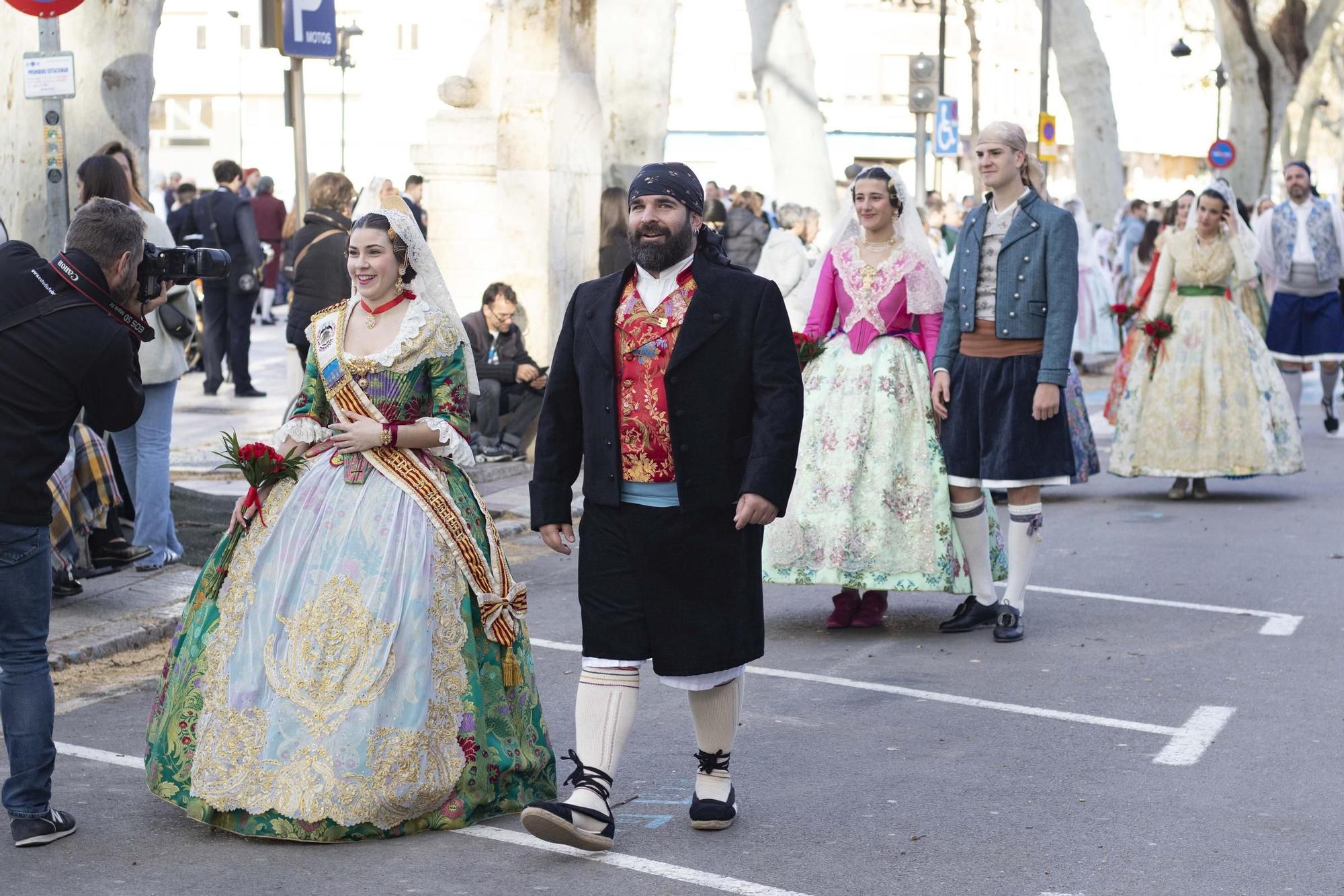 Búscate en la multitudinaria Ofrenda del sábado 22 de marzo en Xàtiva
