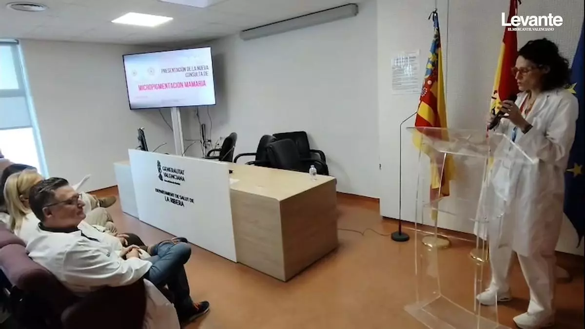 El hospital de Alzira acerca a las pacientes de cáncer de mama la "ilusión óptica" de la micropigmentación que eleva su autoestima