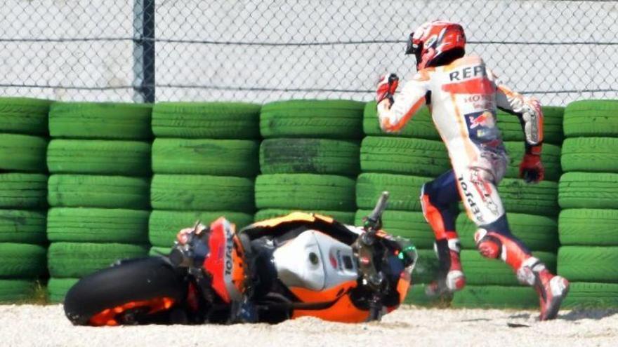 Italia intenta provocar el error de Márquez animándole a ganar en Aragón