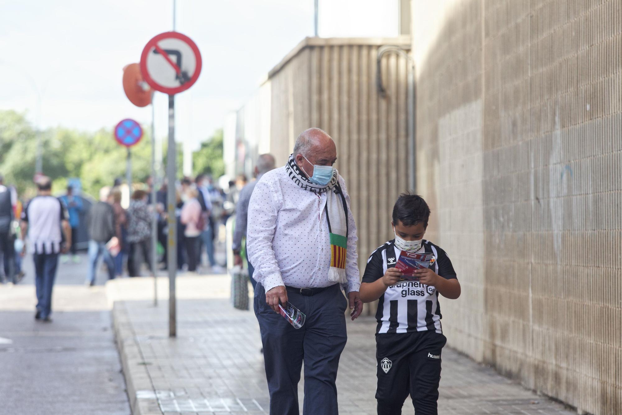 Las mejores imágenes de la afición del Castellón ante el Atlético Baleares