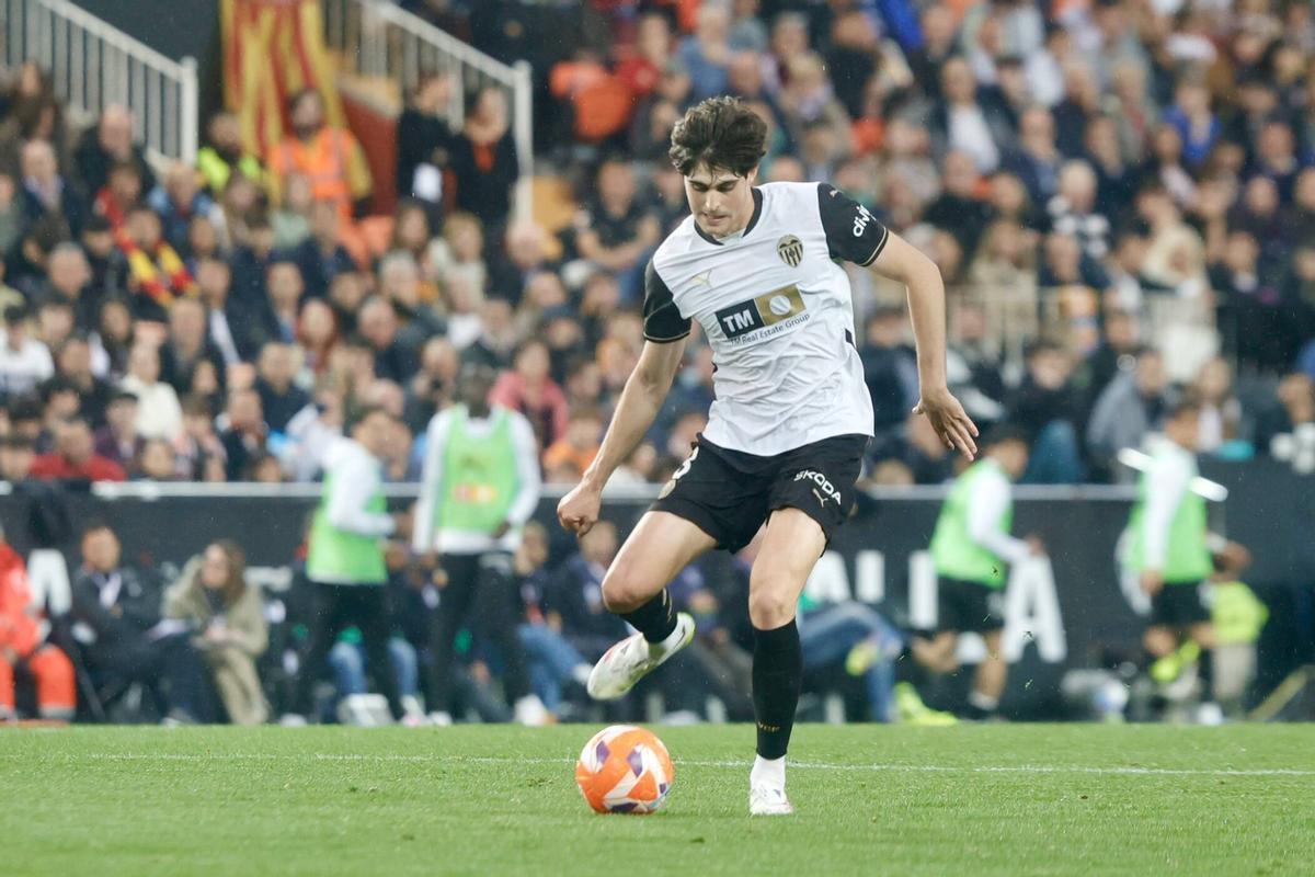 Javi Guerra, ante el Espanyol.