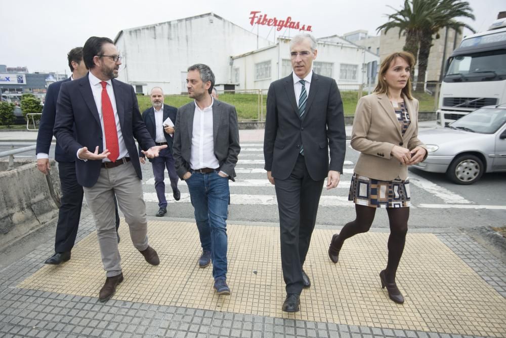 La bandera reconoce la calidad de los parques empresariales.