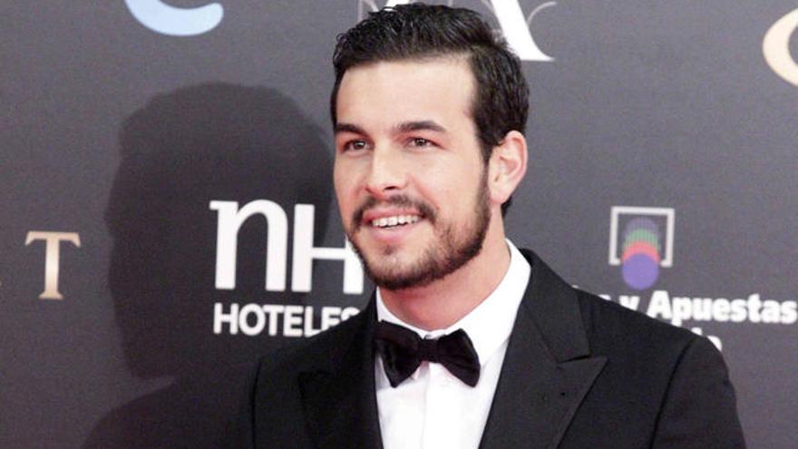 Mario Casas en la gala de los premios Goya