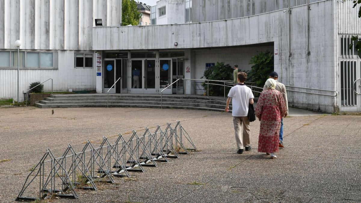 La Escola Oficial de Idiomas da Coruña supera los 5.400 alumnos y recupera tres idiomas, pero continúa sin cafetería