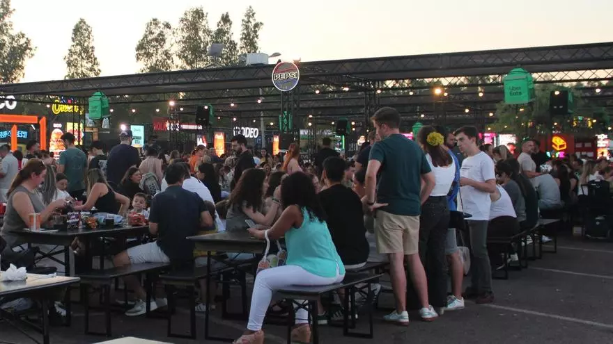 EN VÍDEO | Los pacenses se vuelven locos con las hamburguesas de autor
