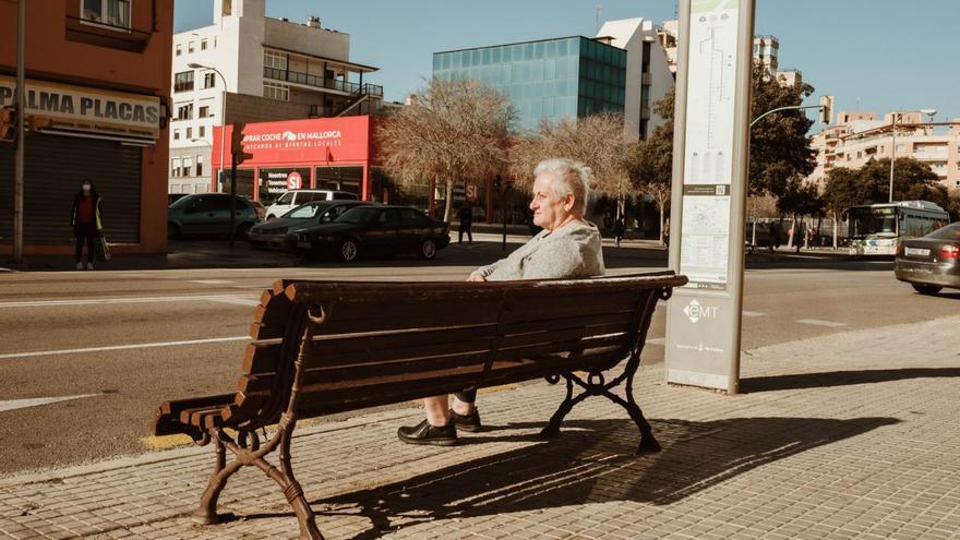 Cort busca detectar la soledad no deseada entre los 70.000 mayores de 65 años