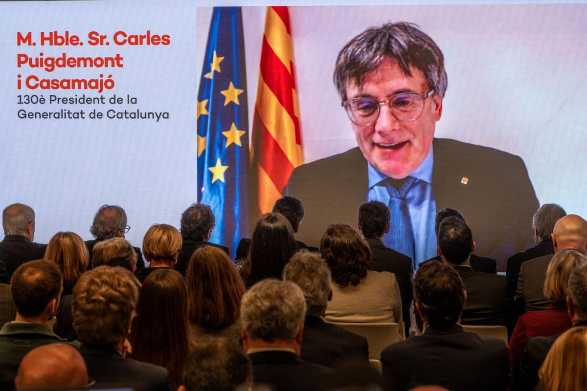 Carles Puigdemont interviene de manera telemática en el gran acto de cierre del 50o aniversario de Pimec.