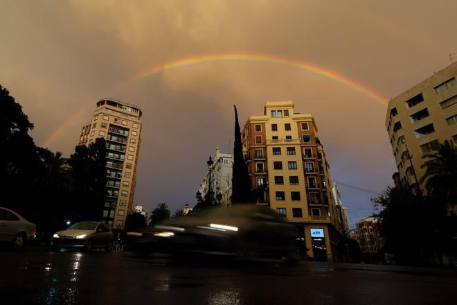 Los espectaculares arcoíris que ha dejado la tormenta en Valencia