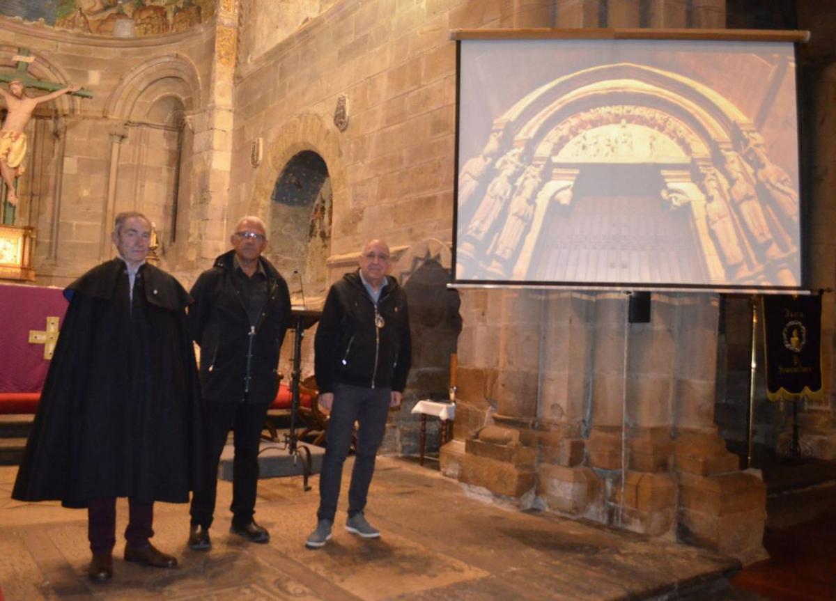 Recogimiento en la Ronda Lírico Pasional y el Pórtico Musical de la Junta Pro Semana Santa