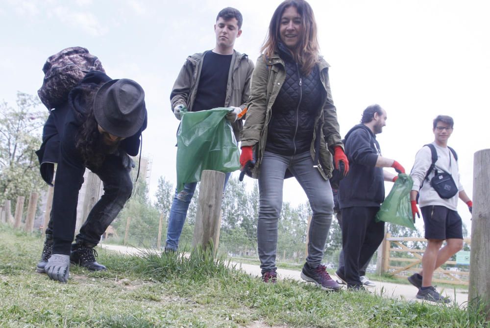 Jornada de neteja a les hortes de Santa Eugènia de Girona