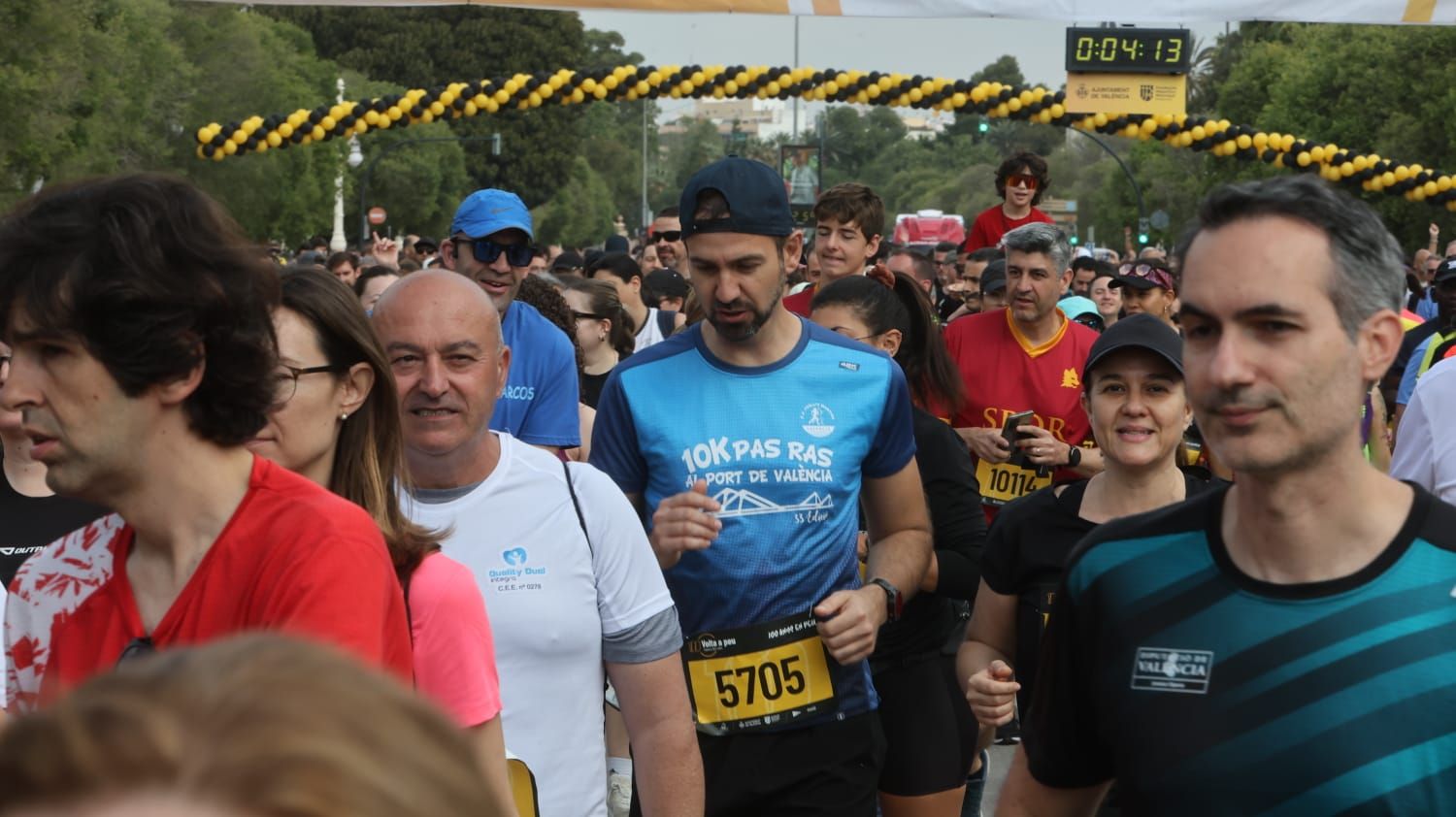 La Volta a Peu 2024 reúne a más de 7.000 corredores en su 100 cumpleaños