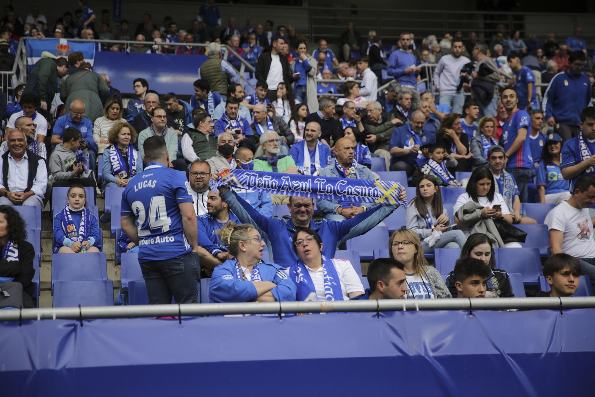 ¿Estuviste en el partido entre el Real Oviedo y el Ibiza? Búscate en esta galería de fotos