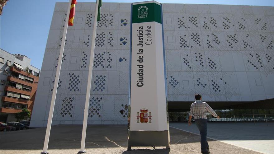 La Fiscalía apunta a una &quot;ligera disminución&quot; en los índices de criminalidad en Córdoba