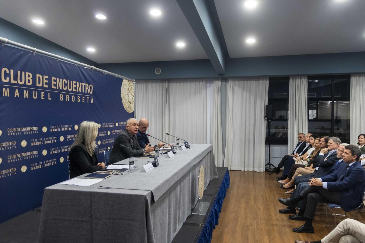 Unai Sordo y Pepe Álvarez en el Club de Encuentro Manuel Broseta