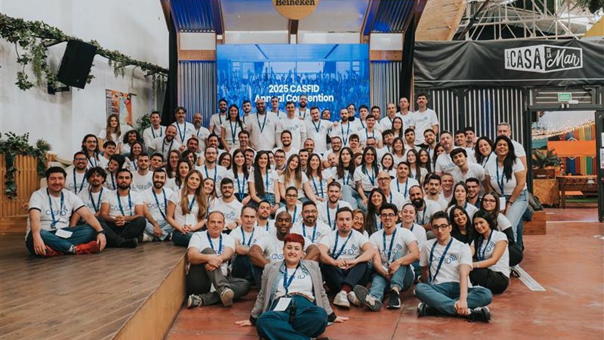 Los Premios Revoluciona tienen como objetivo visibilizar a pequeñas y medianas empresas que están liderando la digitalización y la transición hacia modelos más sostenibles.