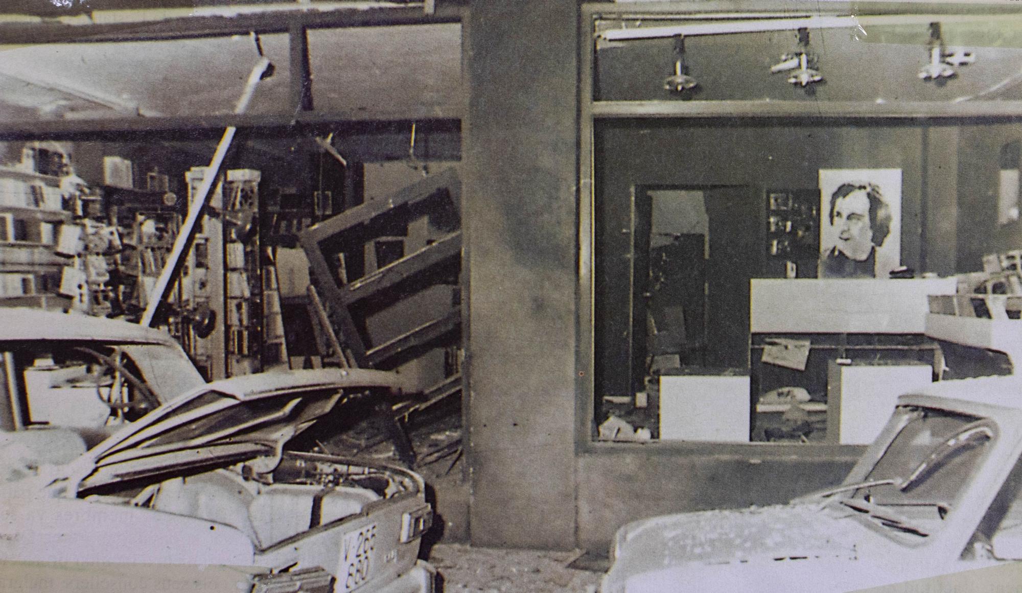 45 años del atentado con bomba atribuido al "VI comando Adolfo Hitler" contra la librería "La Costera" de Xàtiva