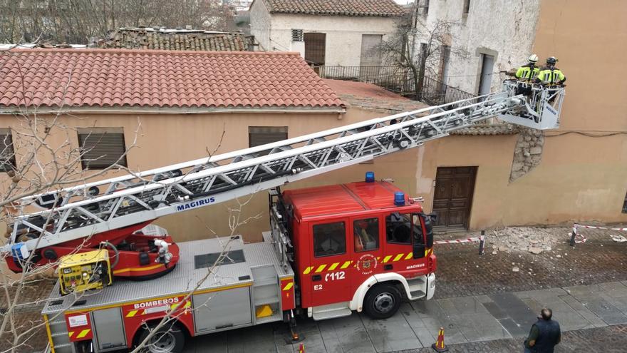 Los bomberos de Zamora actúan en esta calle de Zamora