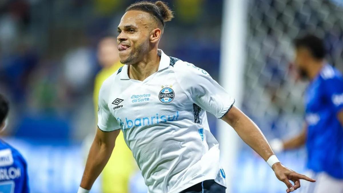 Braithwaite celebra un gol con el Gremio