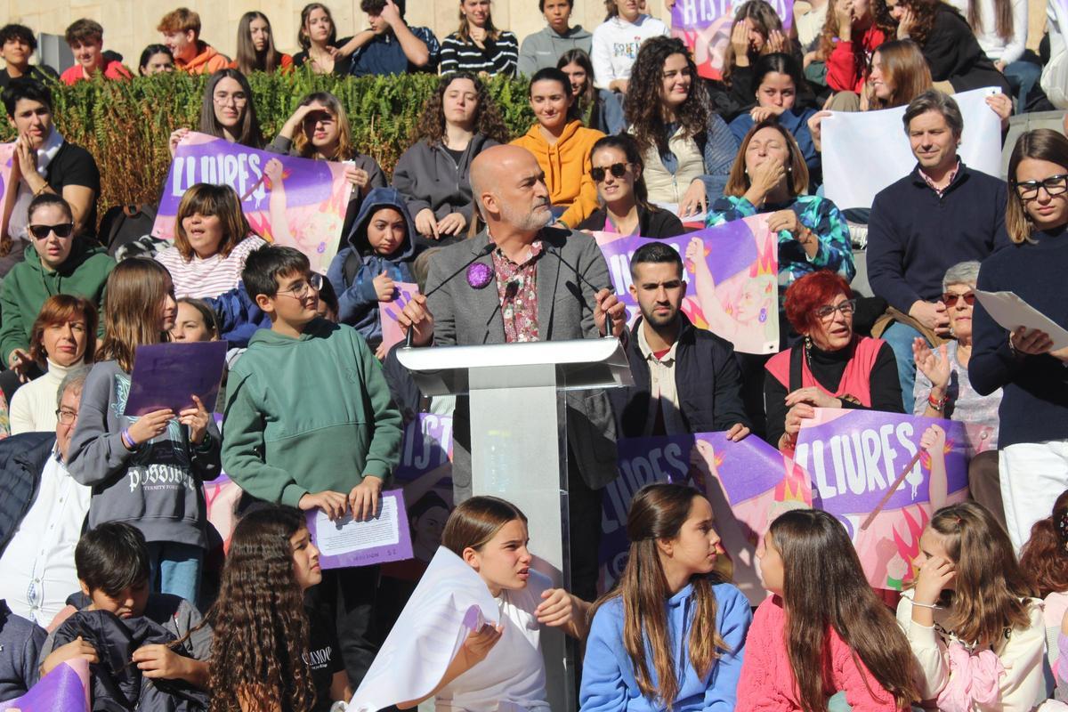 Dénia clama per una vida lliure de violències i de por Dénia clama per una vida lliure de violències i de por