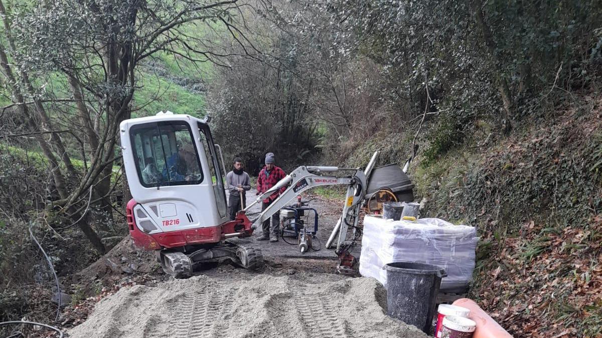 Una de las obras acometidas en las vías rurales.