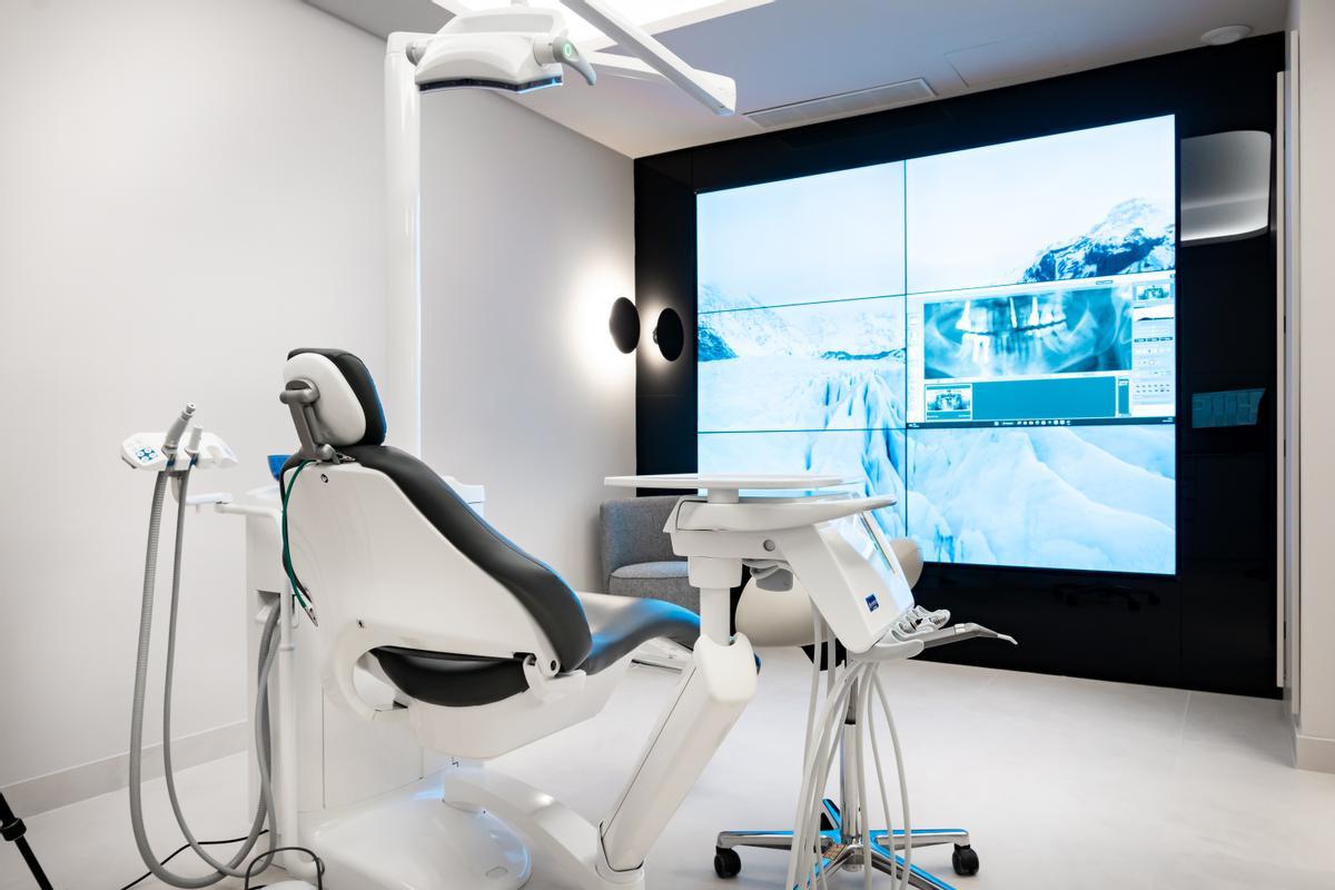 Dehental By Borja Dehesa es una clínica dental en Zaragoza especializada en el diagnóstico y tratamiento de las enfermedades periodontales.