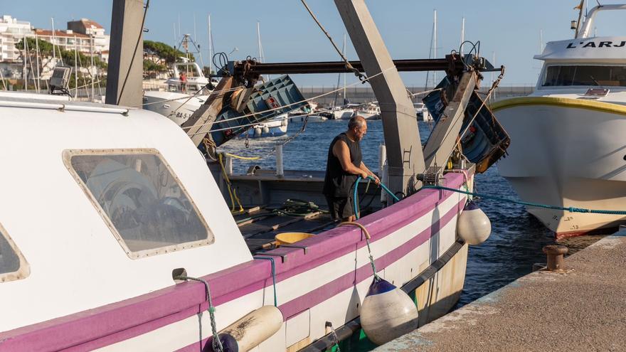 La pesca alicantina amarra la flota en protesta por los recortes de la UE