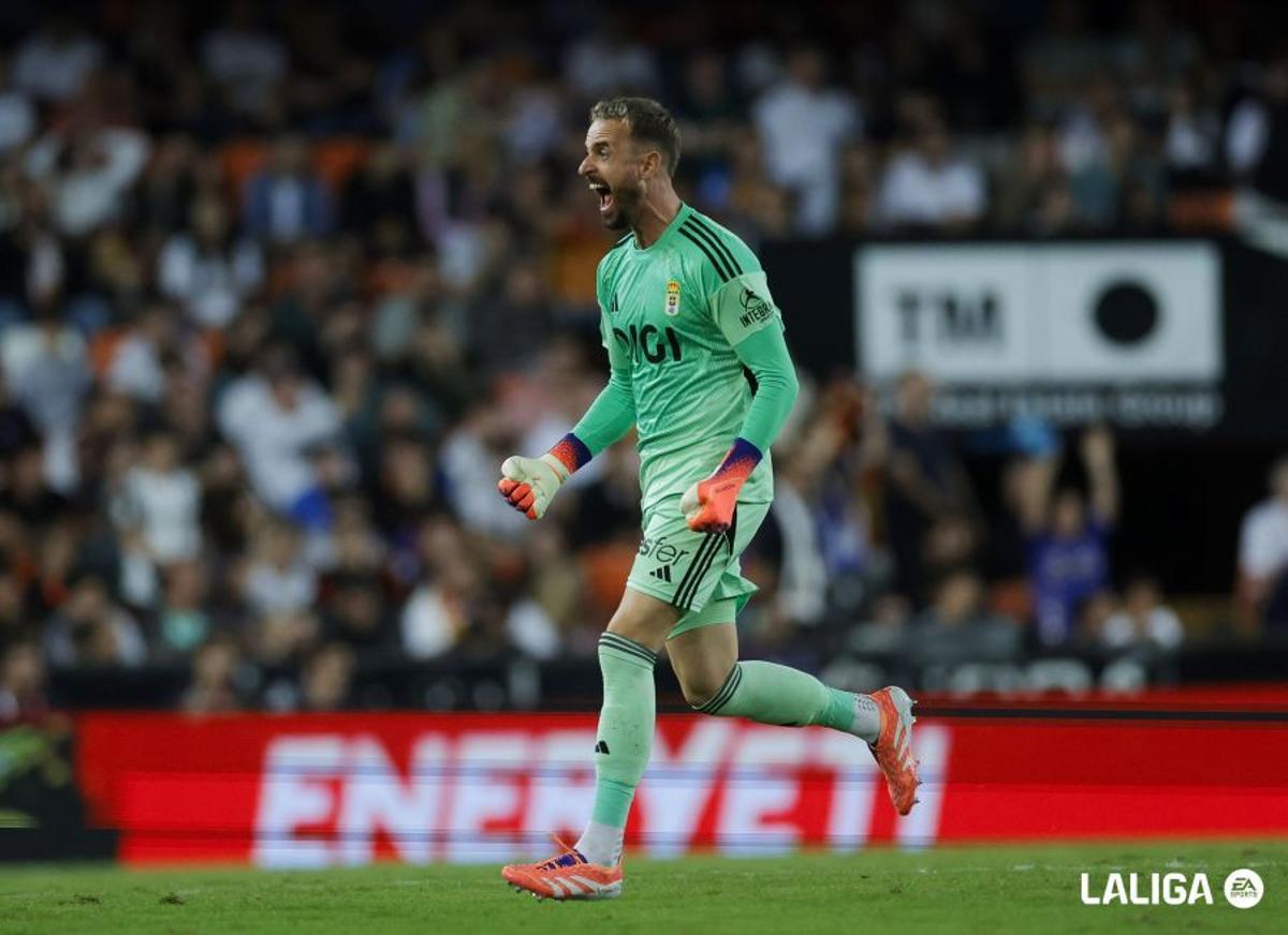 Aarón Escandell en Mestalla