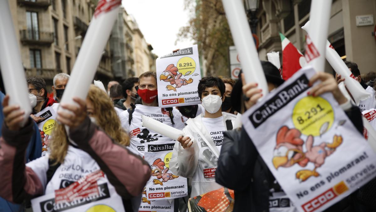 Una concentración de los trabajadores de Caixabank