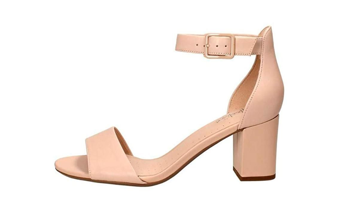 Sandalias de pulsera de Clarks.