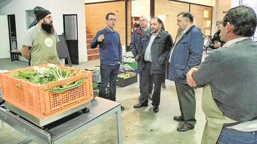 El secretario de Agricultura visita Subbética Ecológica