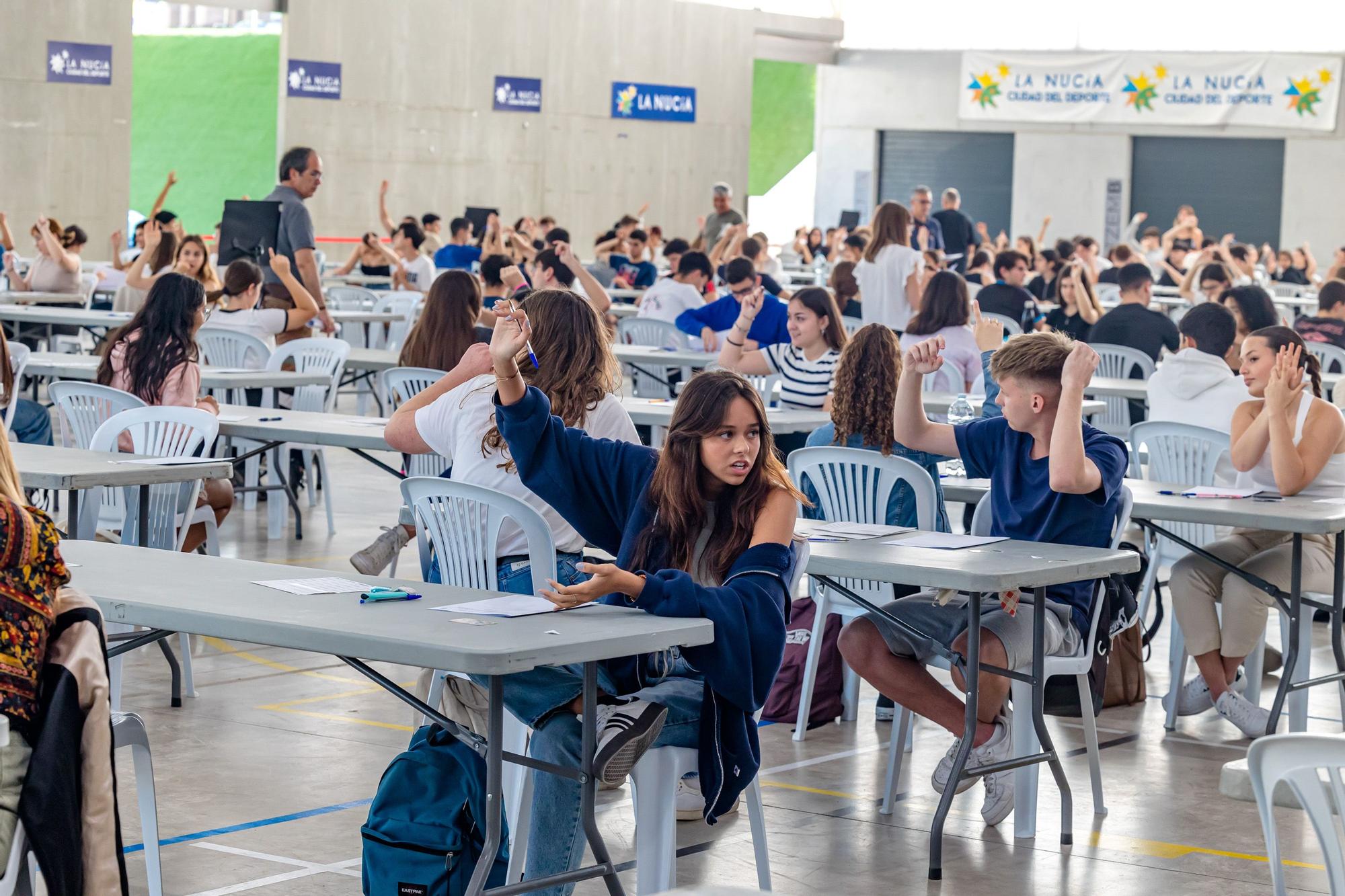 Arrancan las pruebas de acceso a la Universidad de 301 alumnos de Benidorm y La Nucia