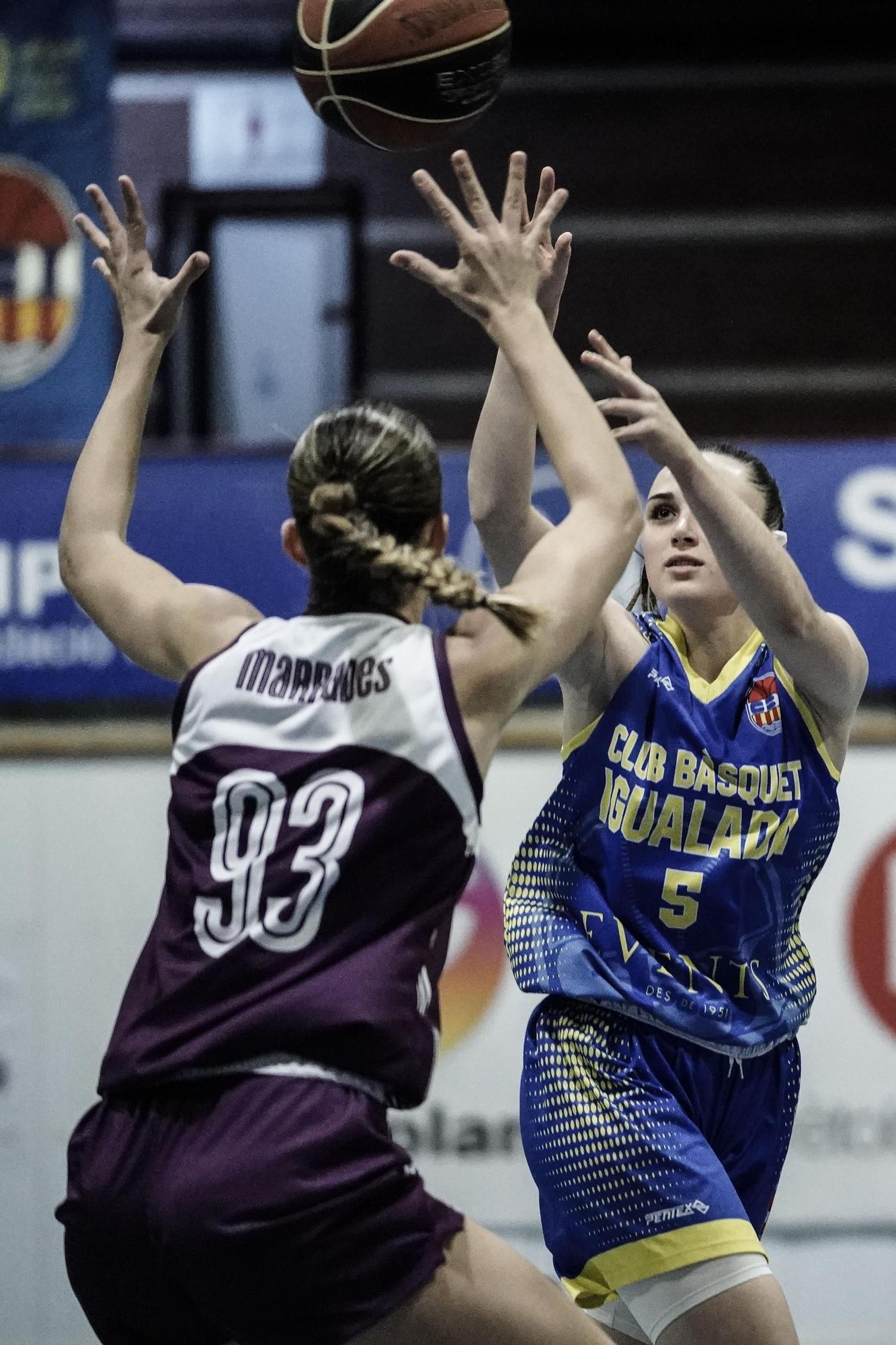 Totes les imatges de la Supercopa de bàsquet femení entre l'Igualada i el Sant Andrià