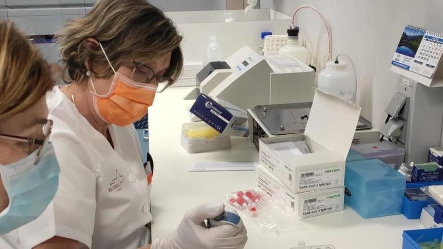 La positividad de las pruebas covid desciende al 10 por ciento en la Región