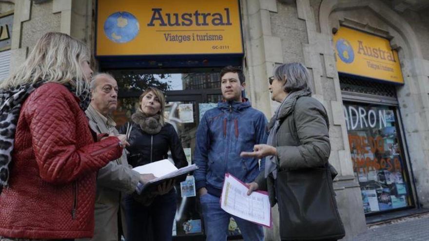 Austral Viatges deja colgados sin billetes pagados a un centenar de personas