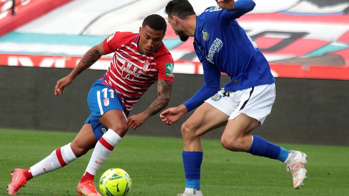 Darwin Machís, durante un partido con el Granada