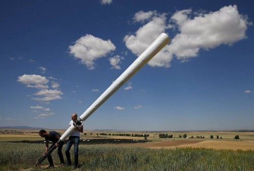Yanez and Hidalgo set up a 6m prototype of wind turbine without blades in a countryside at the small village in Gotarrendura
